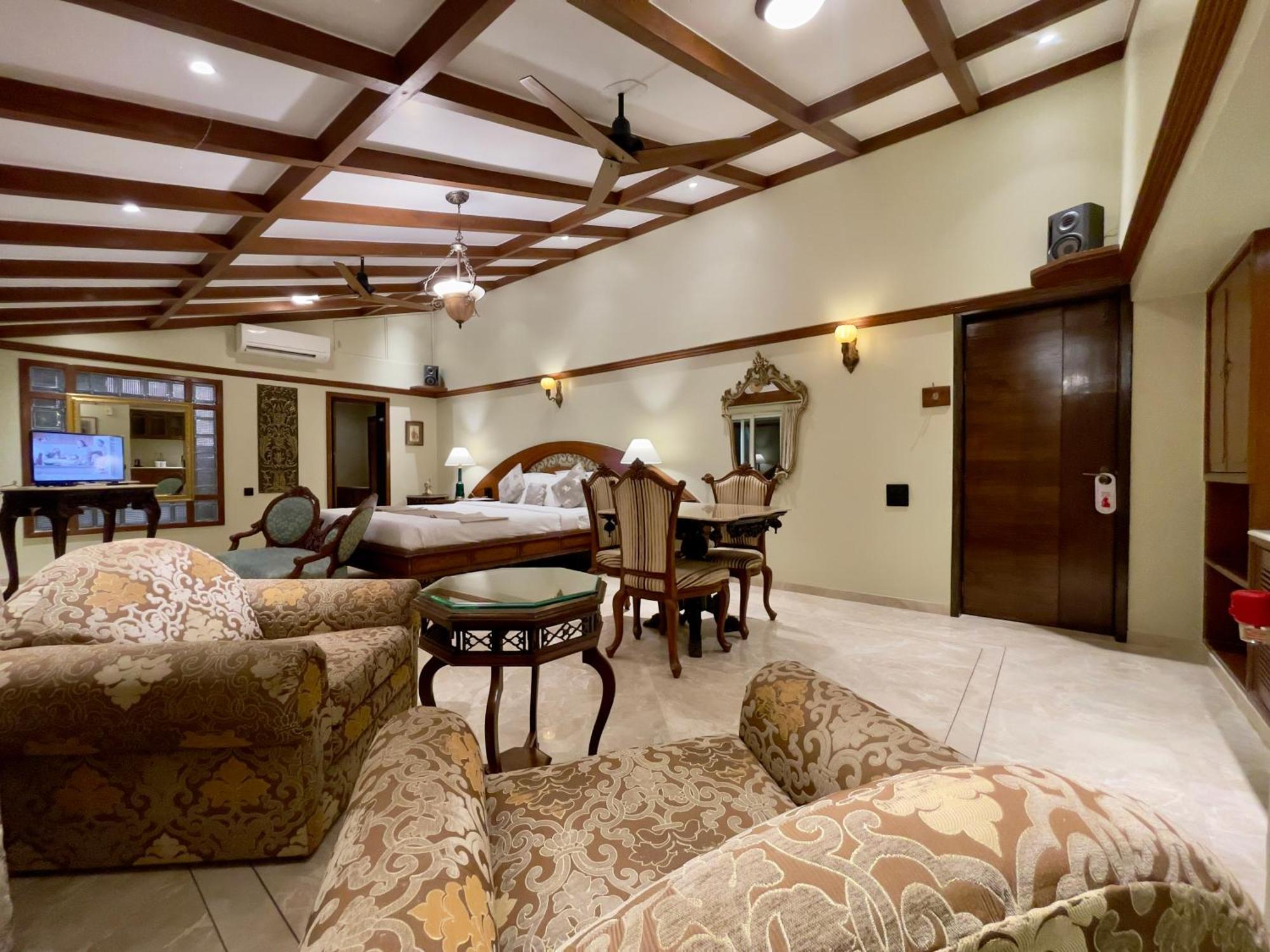 Ramsukh Resorts And Spa Mahābaleshwar Extérieur photo